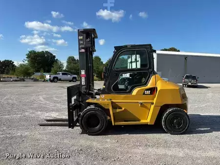 Montacargas diésel - CAT Lift Trucks DP70N (8)