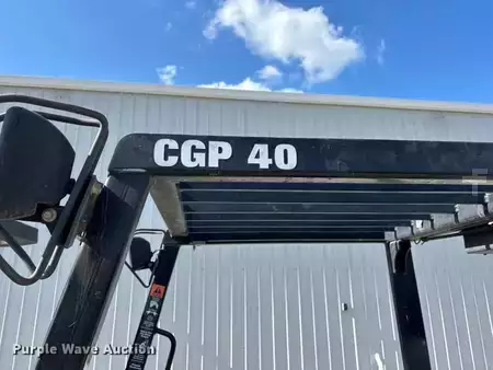 Propane Forklifts - Clark CGP40 (10)