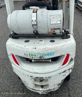 Propane Forklifts 2015  Nissan PFS40 (18)