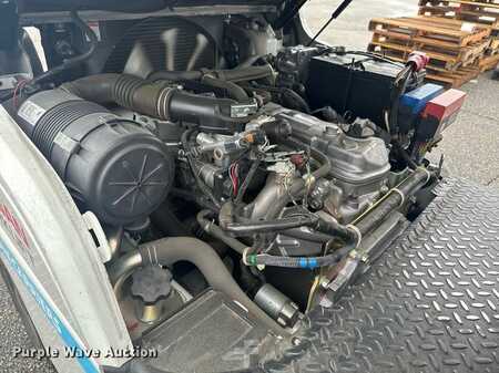Propane Forklifts 2015  Nissan PFS40 (37)