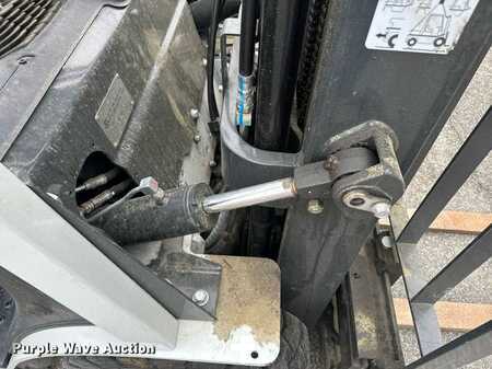 Propane Forklifts 2019  Unicarriers 50 (14)