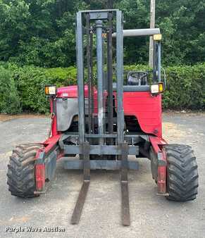 Diesel Forklifts - Moffett M8 (2)