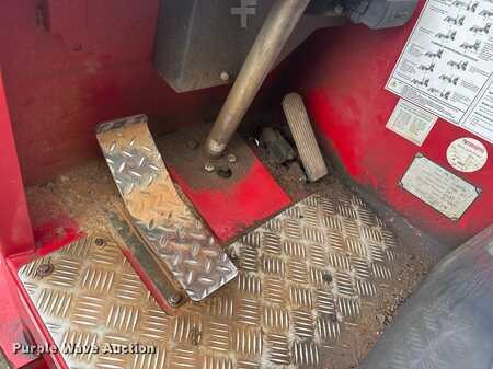 Diesel Forklifts - Moffett M8 (21)