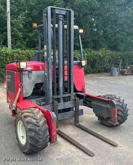 Diesel Forklifts - Moffett M8 (3)