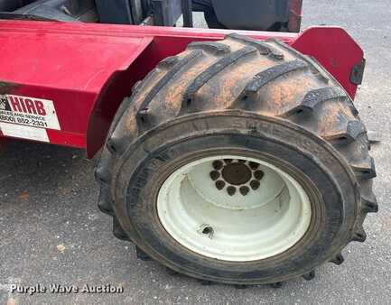 Diesel Forklifts - Moffett M8 (38)