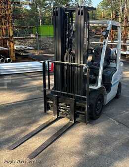 Propane Forklifts - Unicarriers 50 (1)