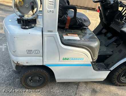 Propane Forklifts - Unicarriers 50 (18)