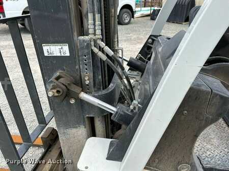 Propane Forklifts 2016  Unicarriers PF50 (15)