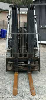 Propane Forklifts 2016  Unicarriers PF50 (2)