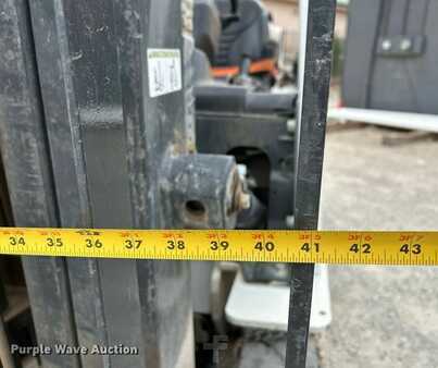 Propane Forklifts 2016  Unicarriers PF50 (27)