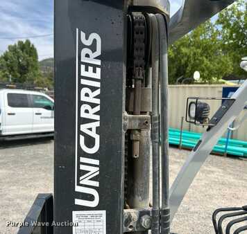 Propane Forklifts 2016  Unicarriers PF50 (33)