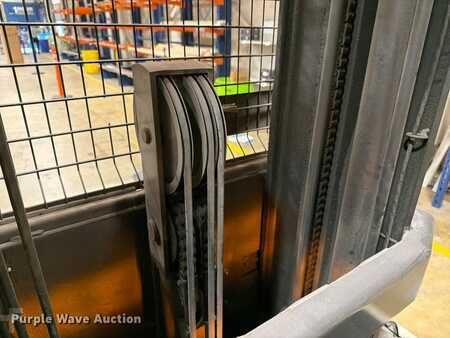 Order Picker 2016  Crown SP3520-30 (17)