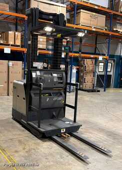 Order Picker 2016  Crown SP3520-30 (3)