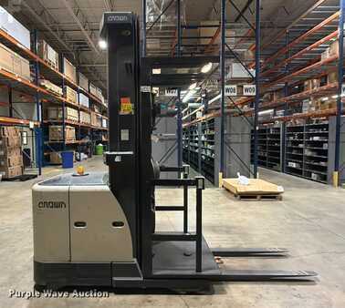 Order Picker 2016  Crown SP3520-30 (4)