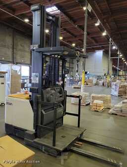 Vertical order pickers 2016  Crown SP4050-30 (4)