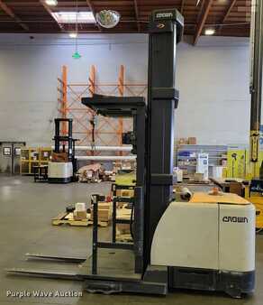 Vertical order pickers 2016  Crown SP4050-30 (8)