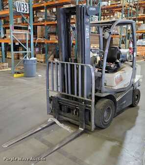 Propane Forklifts 2016  Crown C51050-40 (1)