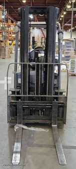 Propane Forklifts 2016  Crown C51050-40 (2)