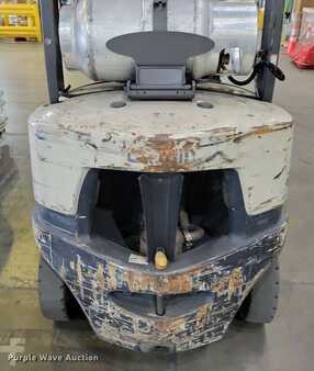 Propane Forklifts 2016  Crown C51050-40 (21)