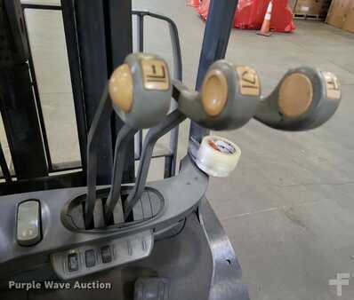 Propane Forklifts 2016  Crown C51050-40 (32)