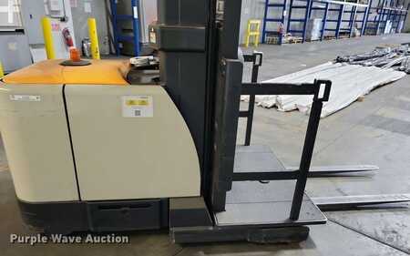 Vertical order pickers 2016  Crown SP4050-30 (19)