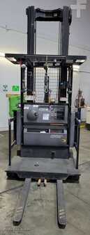 Vertical order pickers 2016  Crown SP4050-30 (2)