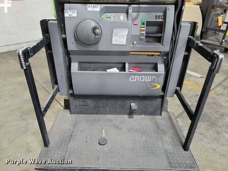 Vertical order pickers 2016  Crown SP4050-30 (24)