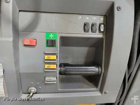 Vertical order pickers 2016  Crown SP4050-30 (26)