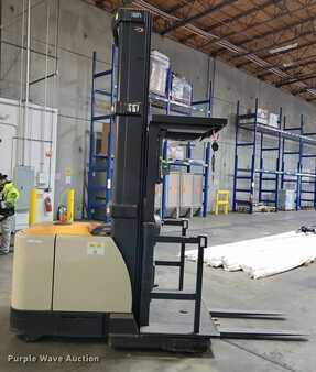 Vertical order pickers 2016  Crown SP4050-30 (4)