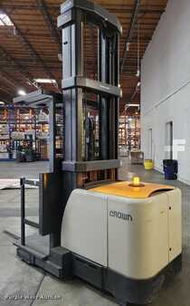 Vertical order pickers 2016  Crown SP4050-30 (7)