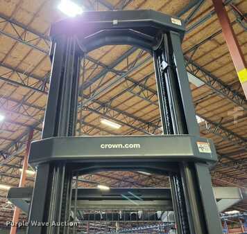 Vertical order pickers 2016  Crown SP4050-30 (9)