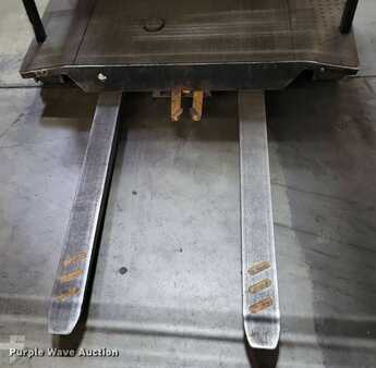 Vertical order pickers 2016  Crown SP4050-30 (14)