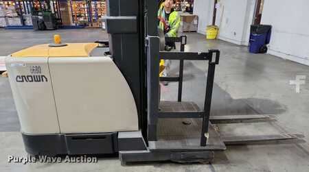Vertical order pickers 2016  Crown SP4050-30 (22)