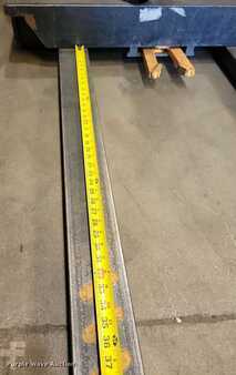 Vertical order pickers 2016  Crown SP3520-30 (20)