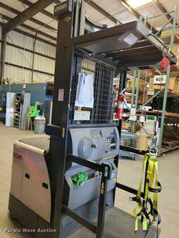 Vertical order pickers 2016  Crown SP3520-30 (4)
