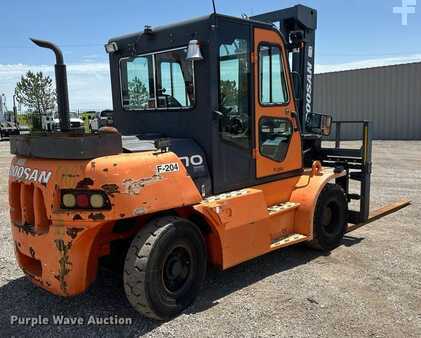 Diesel Forklifts 2010  Doosan D70S-5 (5)
