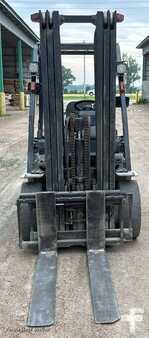 Diesel Forklifts - Nissan 60 (2)
