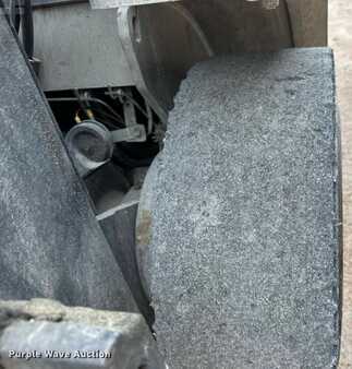 Diesel Forklifts - Nissan 60 (33)
