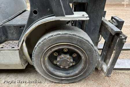 Diesel Forklifts - Nissan 60 (34)