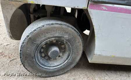 Diesel Forklifts - Nissan 60 (36)