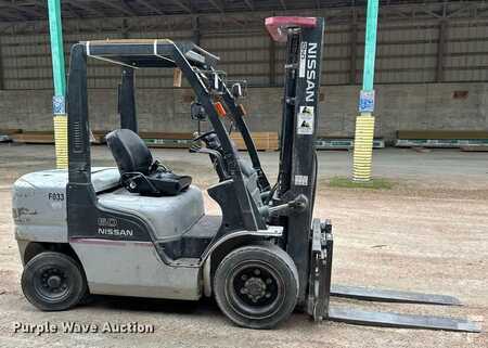 Diesel Forklifts - Nissan 60 (4)
