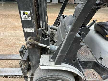 Diesel Forklifts - Nissan 60 (9)