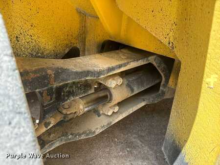 Propane Forklifts 2000  Hyster H135XL (18)
