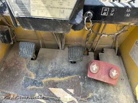 Propane Forklifts 2000  Hyster H135XL (26)