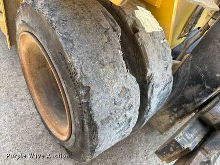 Propane Forklifts 2000  Hyster H135XL (35)