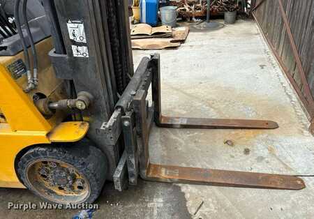 Propane Forklifts - CAT Lift Trucks 60 (13)