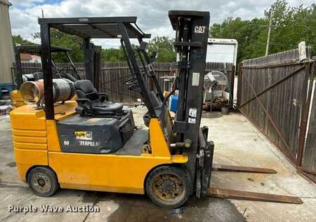 Propane Forklifts - CAT Lift Trucks 60 (4)
