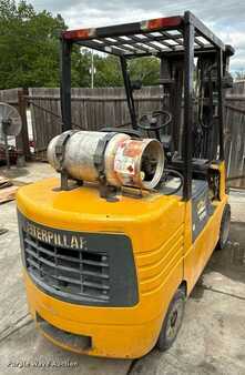 Propane Forklifts - CAT Lift Trucks 60 (5)
