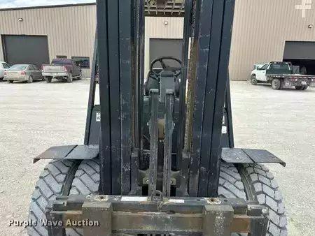 Chariots élévateurs diesel - Yale GDP110MJNPBE091 (16)
