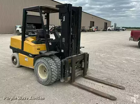 Chariots élévateurs diesel - Yale GDP110MJNPBE091 (3)